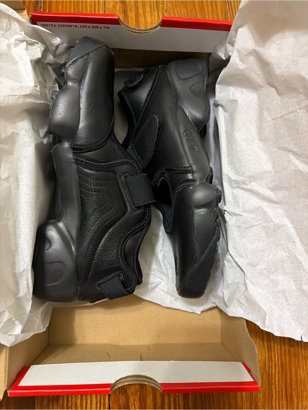 Nike Black leather Air Rift Sneakers - Picture 2 of 8